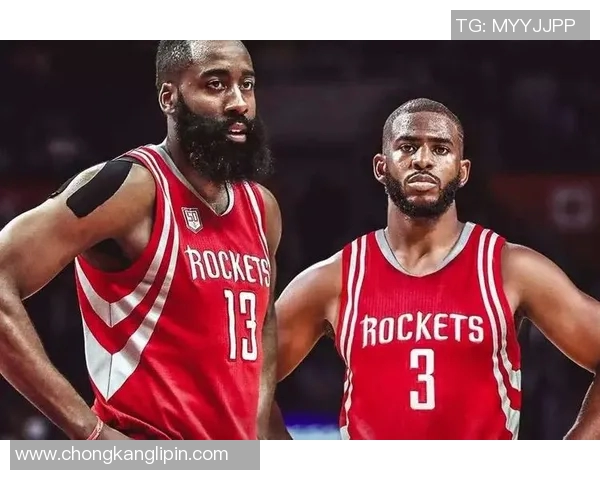 2004年NBA精彩对决火箭队与猛龙队的巅峰之战回顾与分析